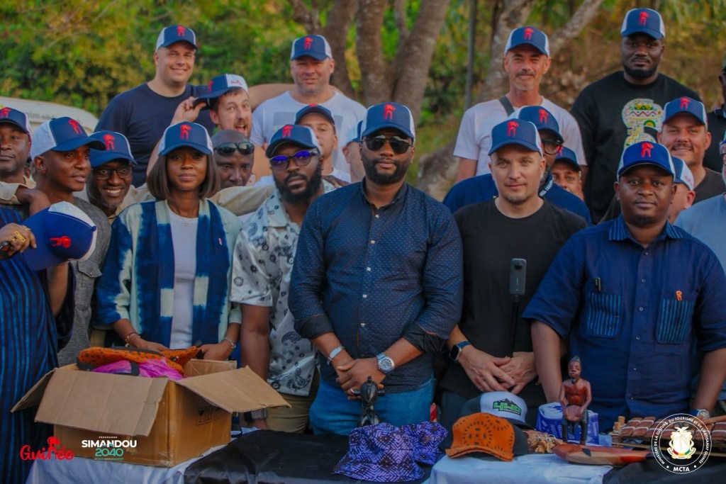 Rallye Budapest Dakar Conakry Bamako. Entre le Voile de la Mariée et les eaux de Kilissi, la Guinée en quête de la valorisation de son image&nbsp;touristique